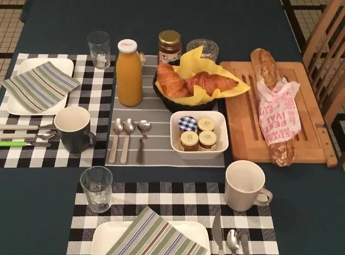 Bn'b Juno Beach 5' De La Plage ! Alojamento de Acomodação e Pequeno-almoço